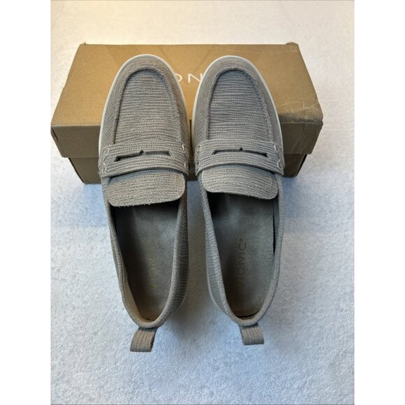 VIONIC Uptown Loafer Sand Color Textured Suede Women SZ 8.5 New in Box - Picture 2 of 9